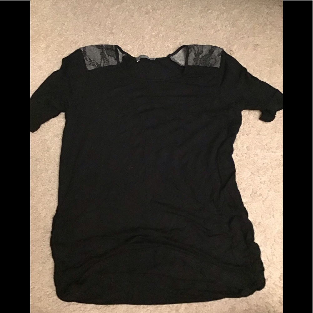 Loveappella Maternity shirt